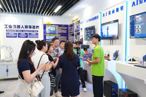 產(chǎn)教融合 實(shí)戰(zhàn)實(shí)訓(xùn) 河南新華電腦學(xué)院開(kāi)啟學(xué)生技能成才之路